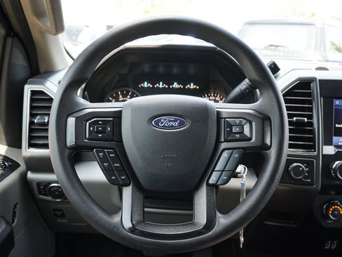 Used 2020 Ford F150 XLT AWD/4WD image 18