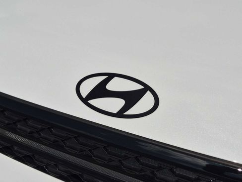 Used 2025 Hyundai Santa Fe Calligraphy AWD/4WD image 12