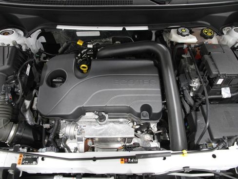 Certified 2024 Chevrolet Equinox LT image 20