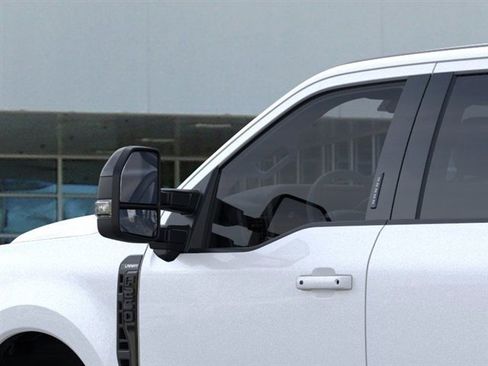 New 2026 Ford F250 Lariat w/ Black Appearance Package image 20