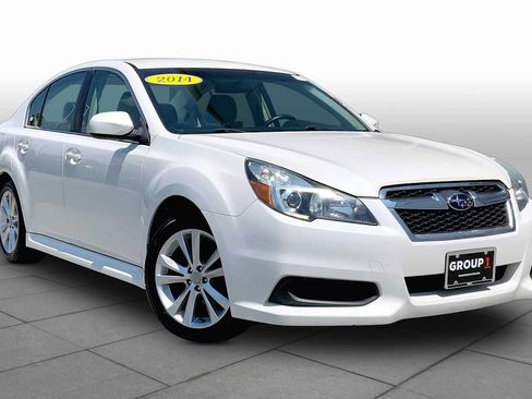 Used 2014 Subaru Legacy 2.5i Premium AWD/4WD image 3