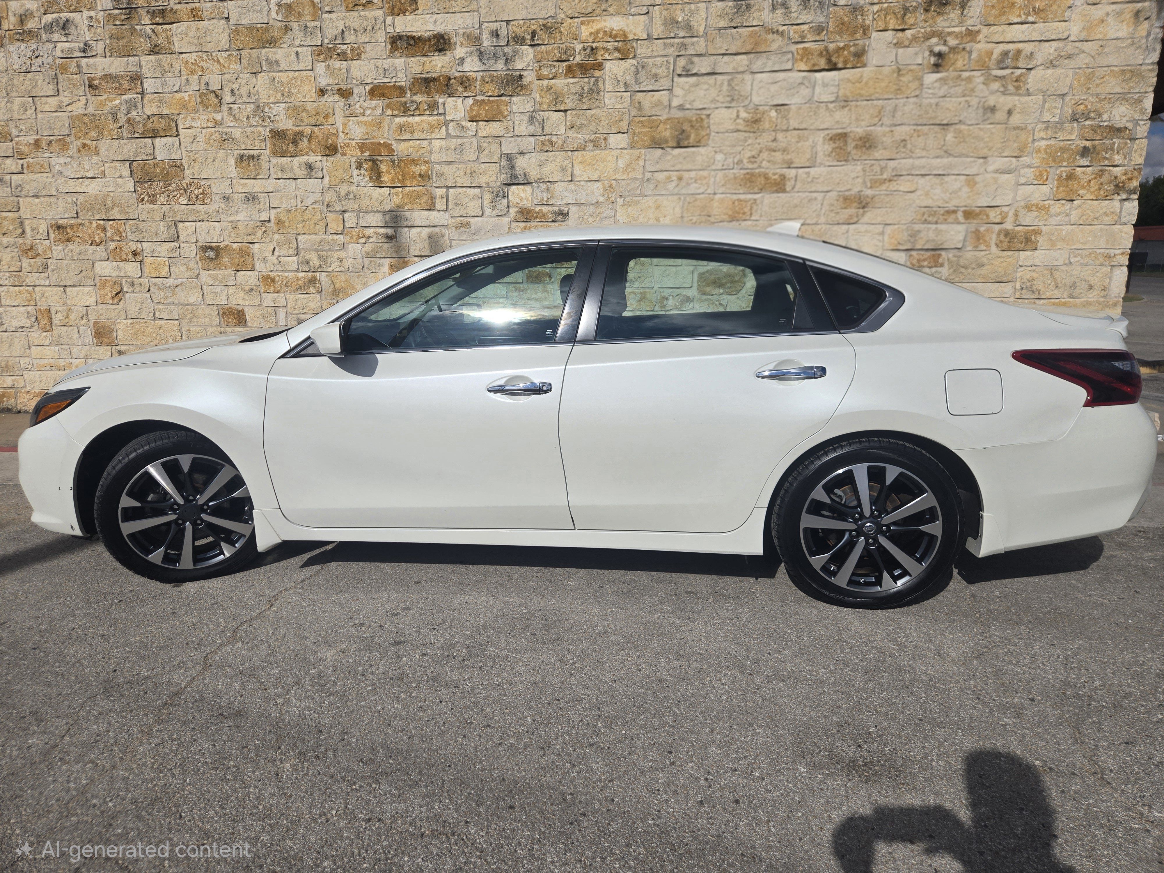 Used 2017 Nissan Altima 2.5 SR FWD image 1