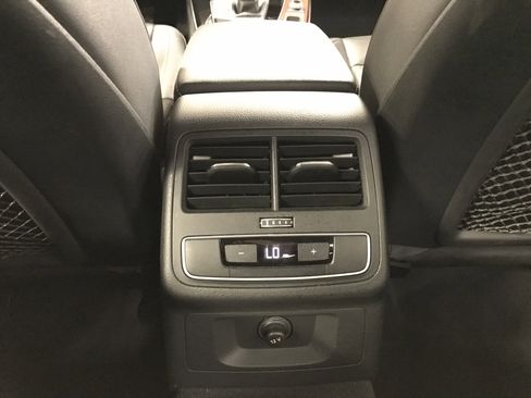 Used 2023 Audi A4 2.0T Premium w/ Convenience Package AWD/4WD image 15