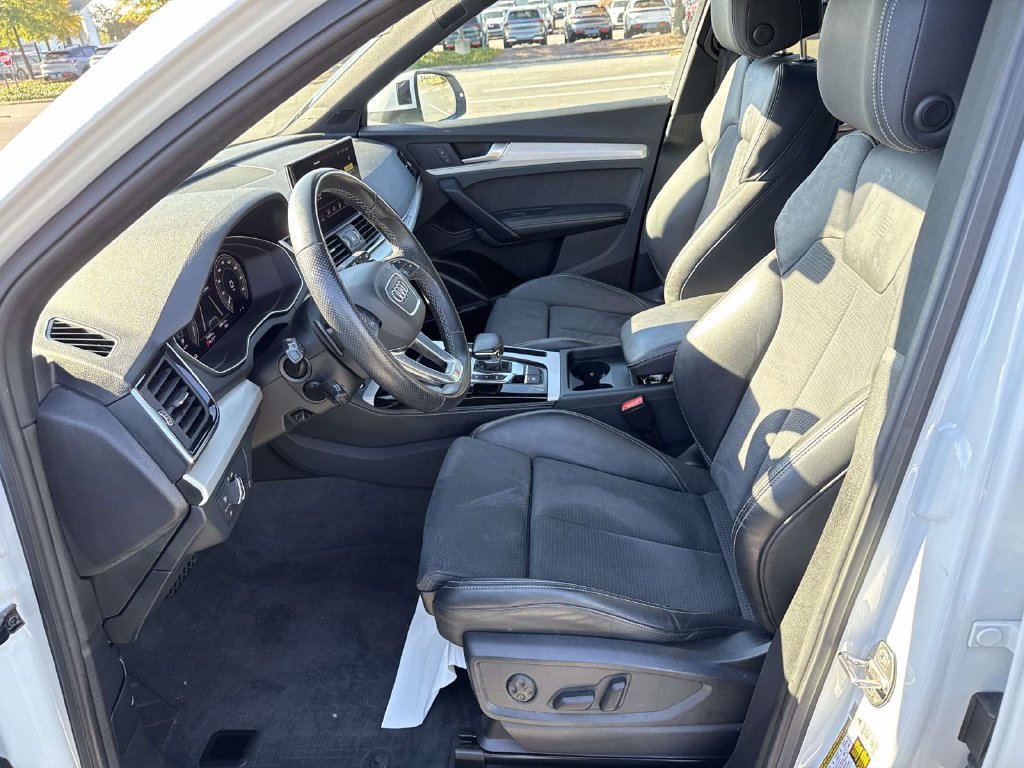 Used 2023 Audi Q5 e Premium Plus AWD/4WD image 6
