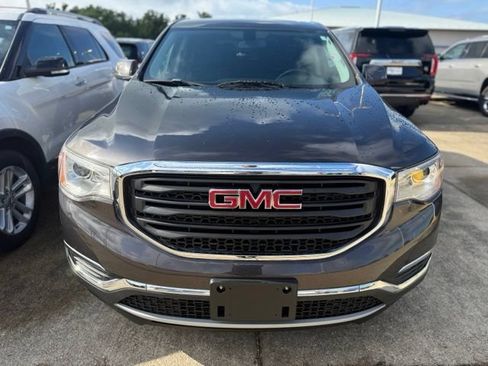 Used 2019 GMC Acadia SLE w/ LPO, Floor Liner Package FWD image 2