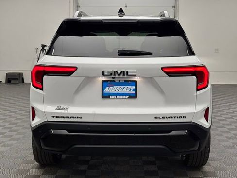 New 2026 GMC Terrain Elevation w/ Elevation Premium Package FWD image 10