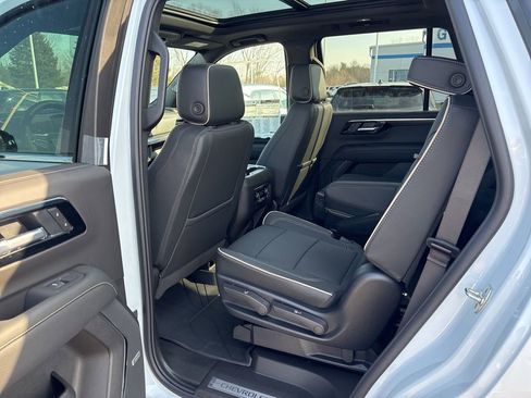 New 2026 Chevrolet Tahoe Premier w/ Sun And Tow Package AWD/4WD image 18