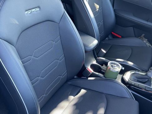 Used 2023 Kia Forte GT-Line FWD image 5