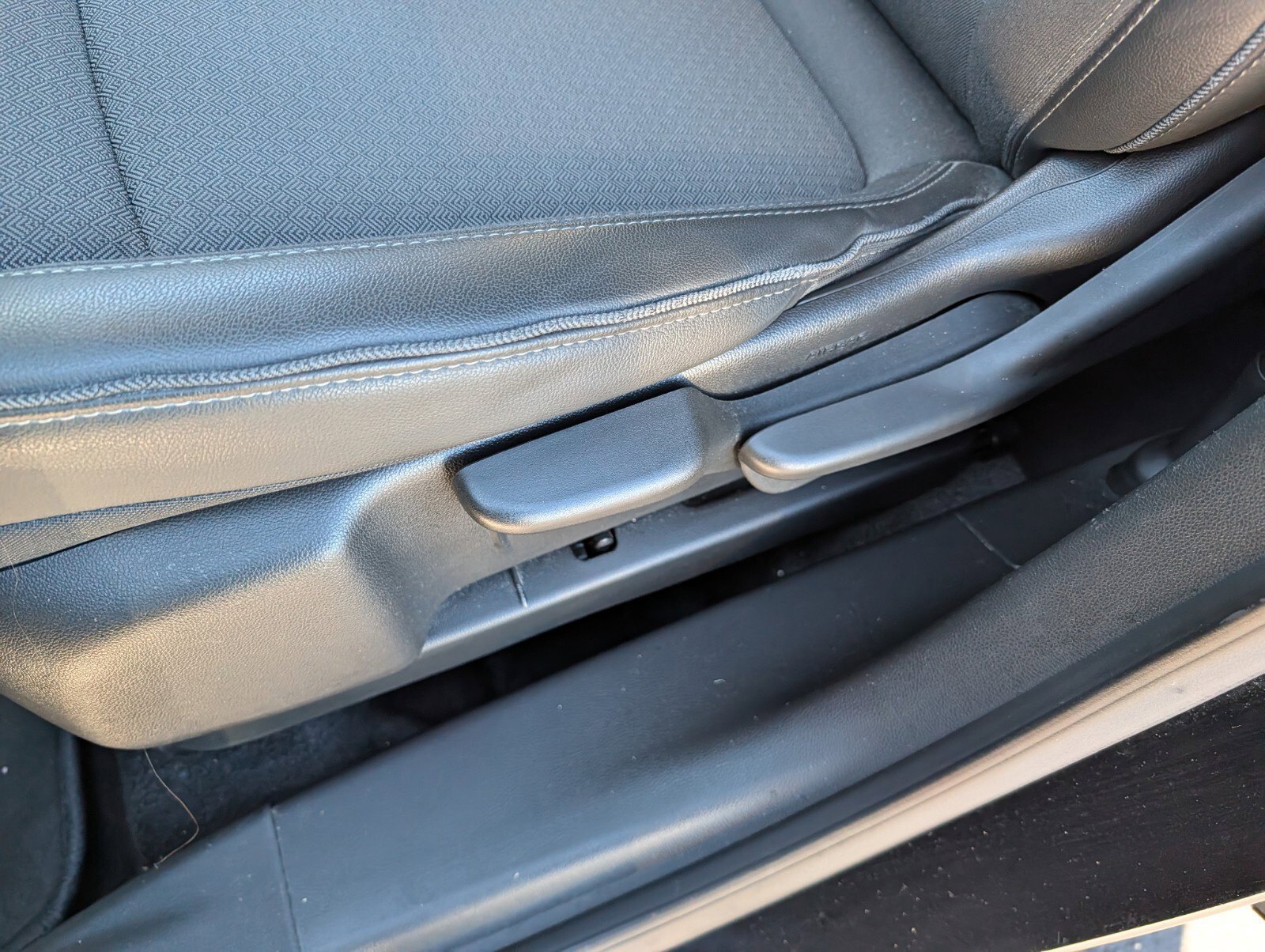 Used 2024 Buick Encore GX Preferred FWD image 20