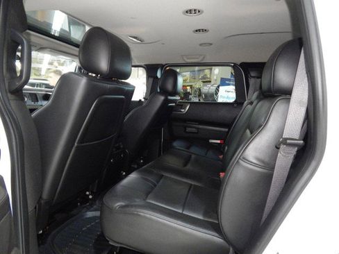 Used 2009 HUMMER H2 image 26