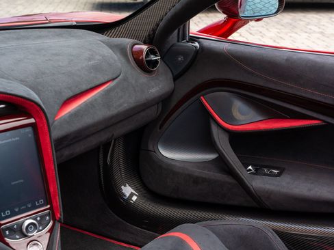 Used 2022 McLaren 765LT RWD image 37
