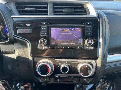 Used 2015 Honda Fit LX image 31