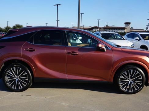 Certified 2024 Lexus RX 350 Premium Plus image 4