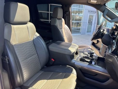 Used 2023 Chevrolet Silverado 1500 ZR2 w/ Technology Package AWD/4WD image 38