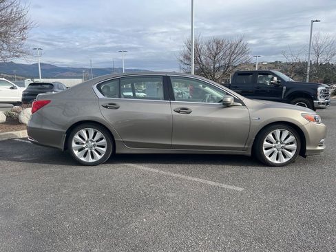 Used 2016 Acura RLX Sport Hybrid w/ Advance Pkg image 10
