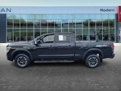 Used 2023 Nissan Titan PRO-4X w/ Pro-4x Convenience Package image 7