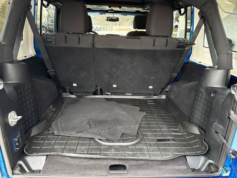 Used 2016 Jeep Wrangler Unlimited Sport w/ Quick Order Package 24S image 23