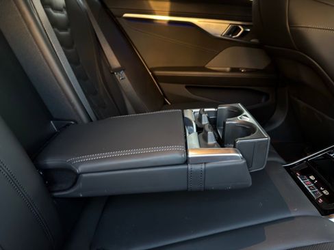 Used 2024 BMW 840i Gran Coupe w/ M Sport Professional Package image 42