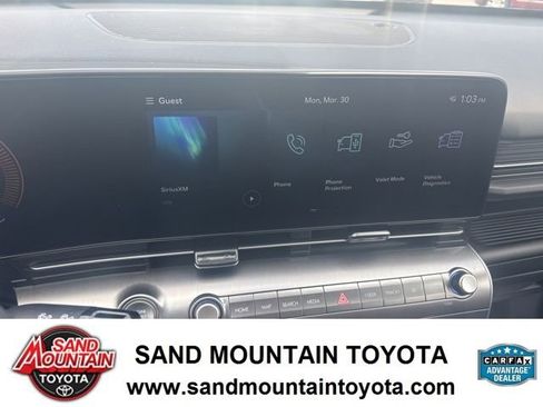 Used 2026 Hyundai Kona SE image 21