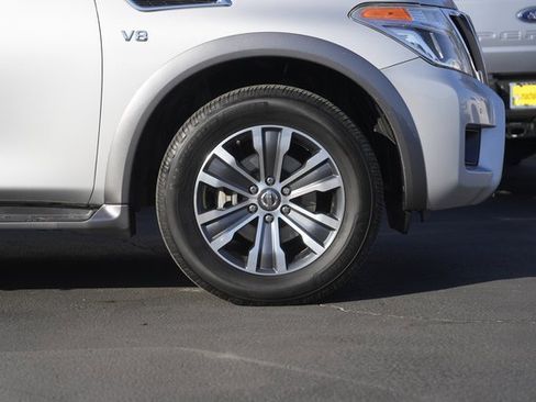 Used 2019 Nissan Armada SL w/ Premium Package image 4