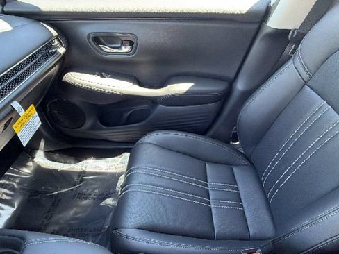 New 2027 Honda HR-V EX-L image 12