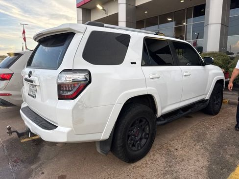 Used 2023 Toyota 4Runner SR5 AWD/4WD image 3