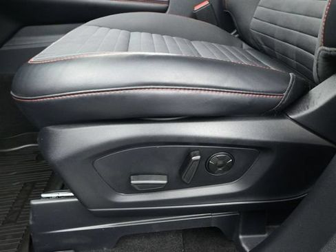 Used 2025 Ford Explorer ST-Line w/ Premium Package RWD image 12