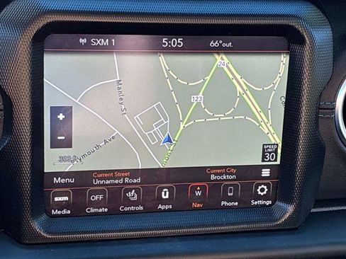 Used 2022 Jeep Wrangler Unlimited Rubicon 4xe w/ Steel Bumper Group image 33