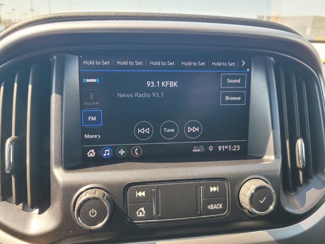 Used 2022 Chevrolet Colorado LT w/ Safety Package RWD image 22
