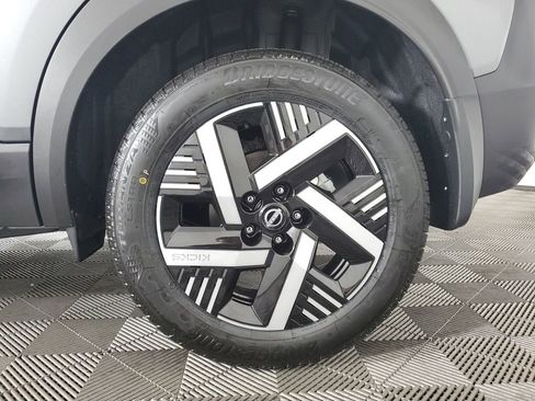 New 2026 Nissan Kicks SV w/ SV Premium Package image 31