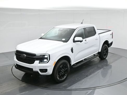 New 2025 Ford Ranger Lariat w/ FX4 Off-Road Package image 36
