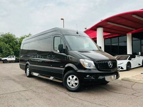 Used 2014 Mercedes-Benz Sprinter 2500 image 47