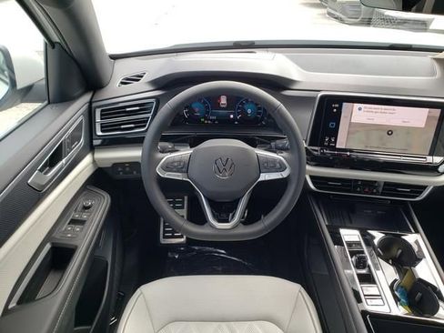 New 2026 Volkswagen Atlas Cross Sport SEL Premium R-Line AWD/4WD image 9