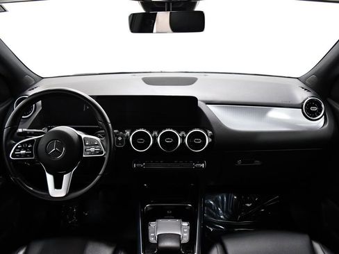 Certified 2022 Mercedes-Benz GLA 250 4MATIC image 8