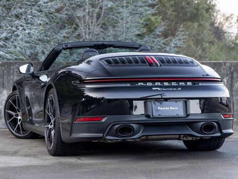 Certified 2025 Porsche 911 Carrera S image 3
