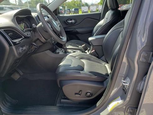 Used 2023 Jeep Cherokee Altitude Lux AWD/4WD image 10