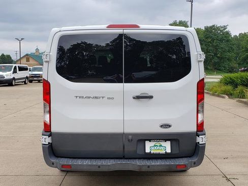 Used 2018 Ford Transit 150 XL RWD image 4