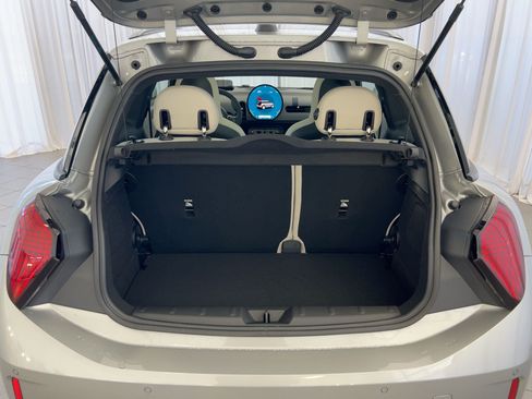 New 2026 MINI Cooper 2-Door Hardtop FWD image 34