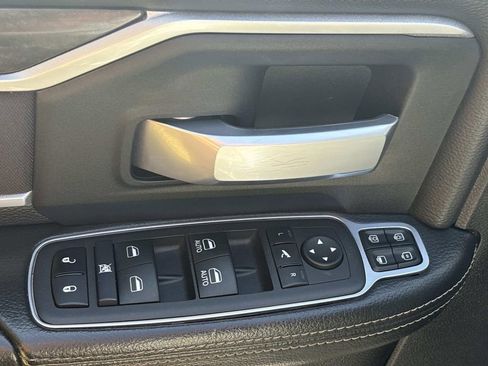 Used 2024 RAM 2500 Big Horn image 12