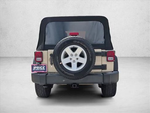 Used 2016 Jeep Wrangler Unlimited Sport AWD/4WD image 6
