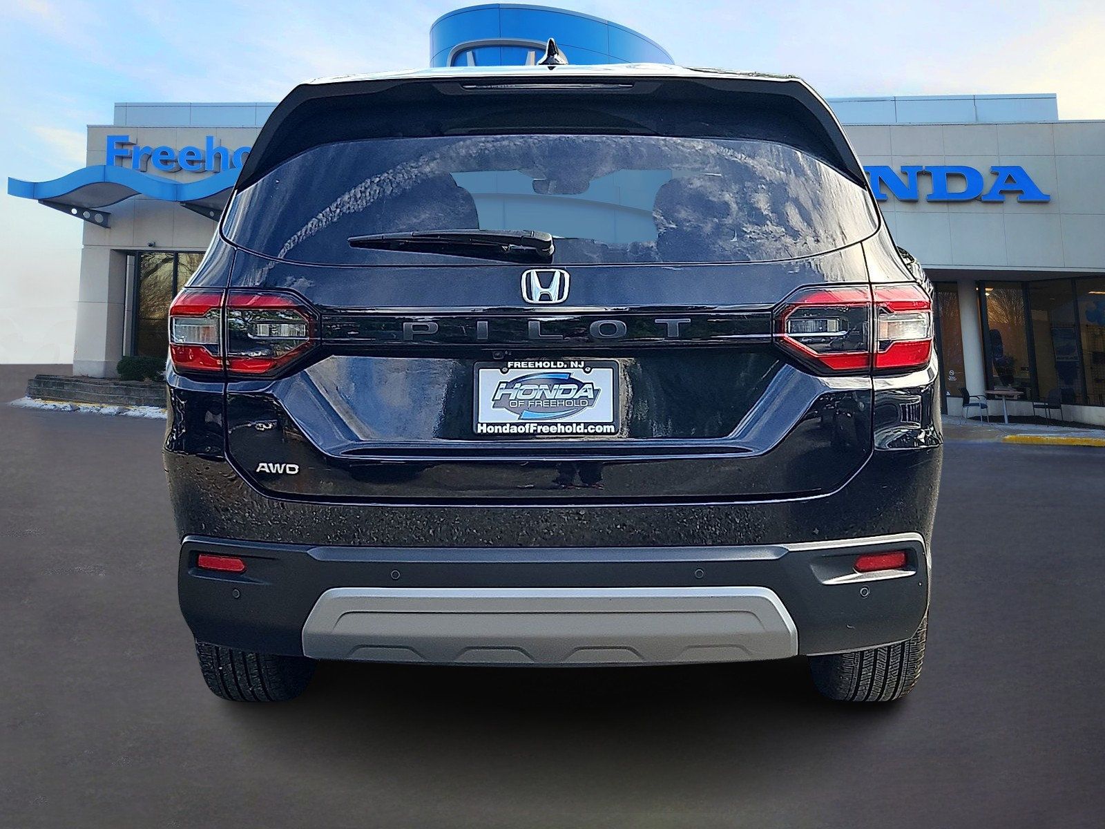 Used 2023 Honda Pilot EX-L image 6