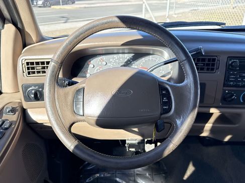 Used 1999 Ford F350 Lariat image 16