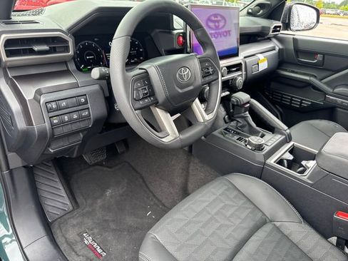New 2026 Toyota 4Runner TRD Off-Road Premium AWD/4WD image 15