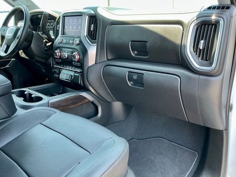 Used 2021 GMC Sierra 1500 SLT AWD/4WD image 24