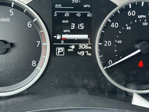 Used 2025 Nissan Versa S w/ S Plus Package image 27