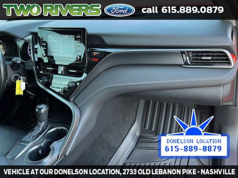 Used 2022 Toyota Camry SE FWD image 42