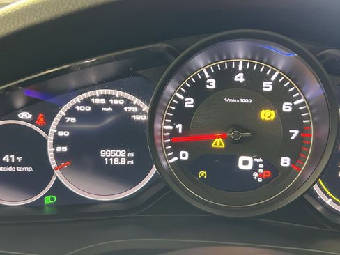 Used 2021 Porsche Cayenne S image 17