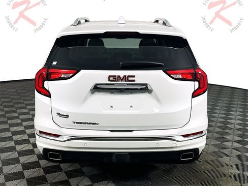 Used 2020 GMC Terrain Denali image 6