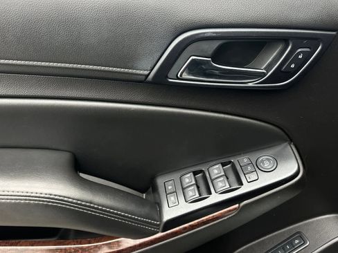 Used 2015 GMC Yukon SLT image 13