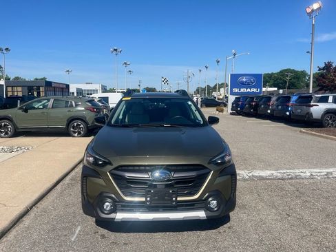 Used 2023 Subaru Outback Limited AWD/4WD image 8